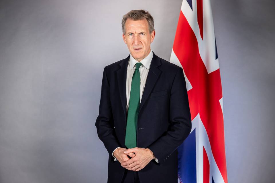 Secretário de Defesa do MP Dan Jarvis MBE na Conferência RUSI da Guerra Terrestre