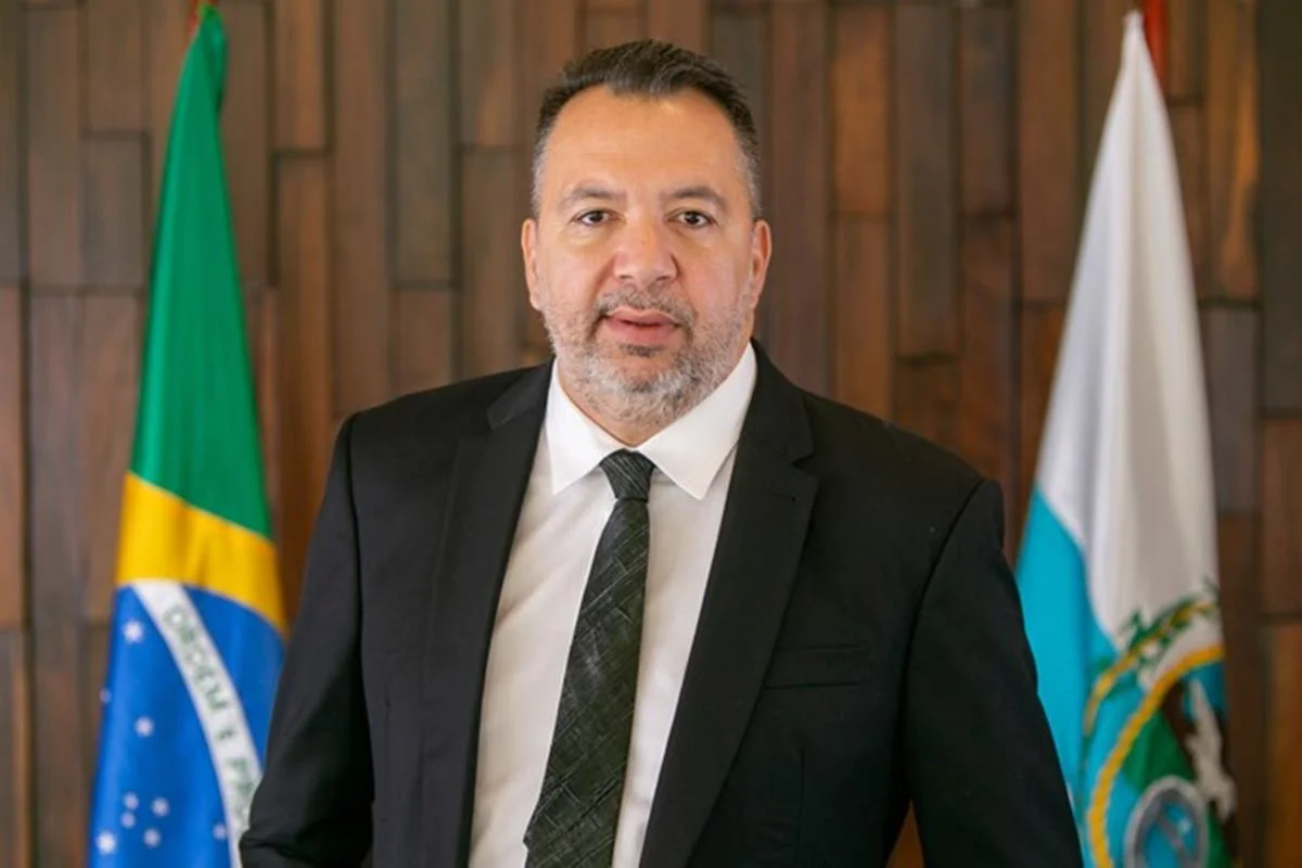 Imagem colorida de Márcio Canella, candidato a prefeito de Belford Roxo - Metrópoles