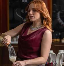 A vida de Adriana (Letícia Colin) está prestes a mudar em ‘Quem Ama Cuida’. Depois de ser condenada pela suposta morte de Arthur Brandão (Antonio Fagundes), a protagonista finalmente consegue provar que não cometeu o crime. Foto: Divulgação/TV Globo / Purepeople