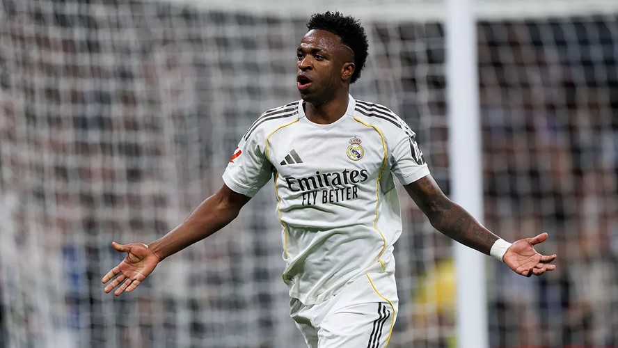 Vinicius 'perde' R$ 392 milhões em valor de mercado, e jovens do Real Madrid são valorizados em novo levantamento; veja