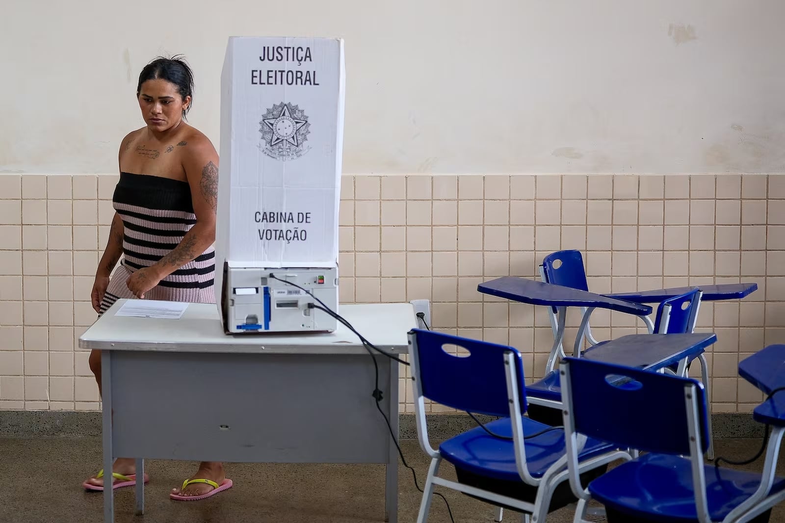 Eleição foi prorrogada para até 19h em todo o país Diego Herculano/Reuters - 25.10.2026