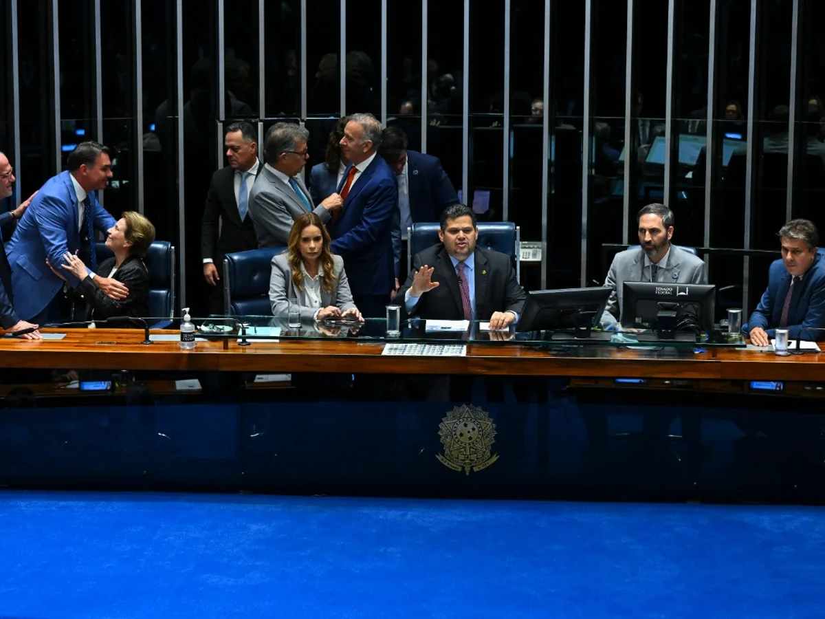 Eleito senador em MG, Sávio explica embarque do PL no fim da escala 6x1