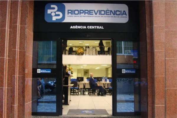 Fundo do Master fecha para resgates e trava recursos da Rioprevidência