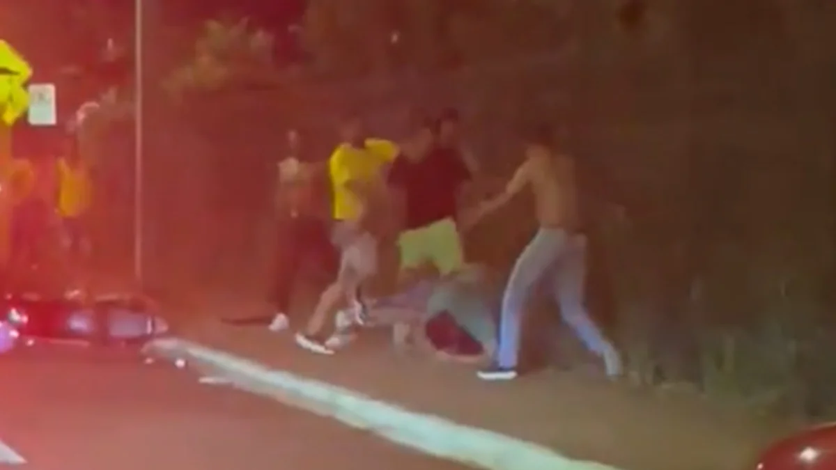 Homem é espancado por possíveis apoiadores de Flávio Bolsonaro em Rio Verde
