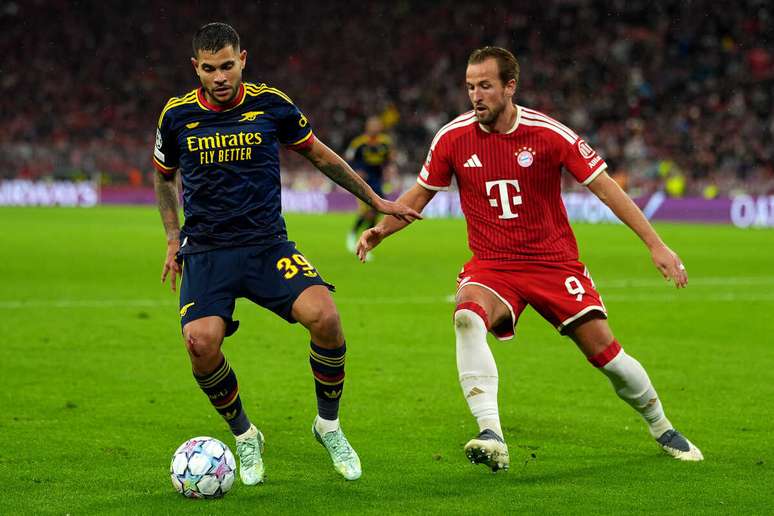 Bayern e Arsenal empatam em grande jogo na Champions