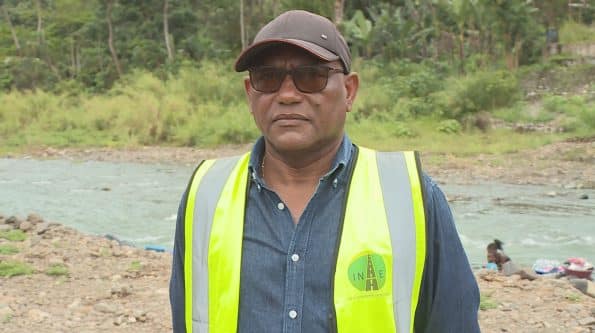 A obra da ponte de Lembá foi lançada sem estudos geotécnicos por isso 1 ano de atraso