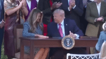Trump diz que ‘não há negociações’ com o Irã e antecipa que ‘algo vai acontecer’ em breve