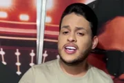 Imagem da matéria: Thiago Aquino rebate críticas após selinho da filha: "Foi de raspão"