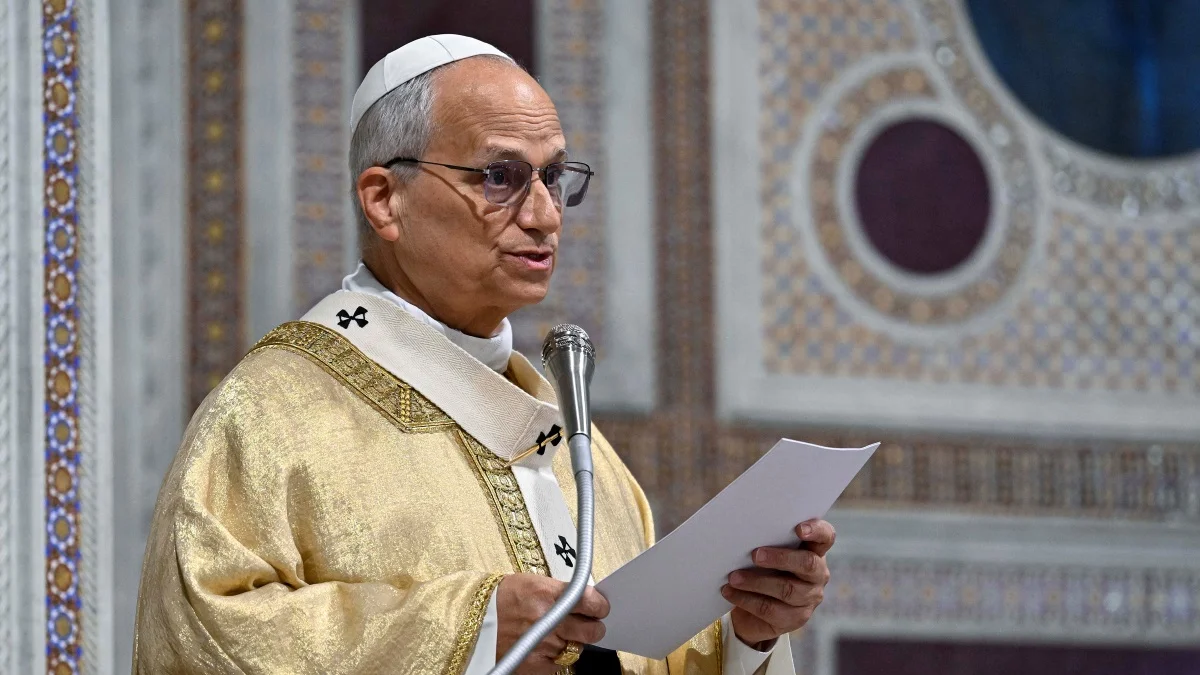 Papa Leão XIV continua recuperação no Vaticano após retirada de tumor