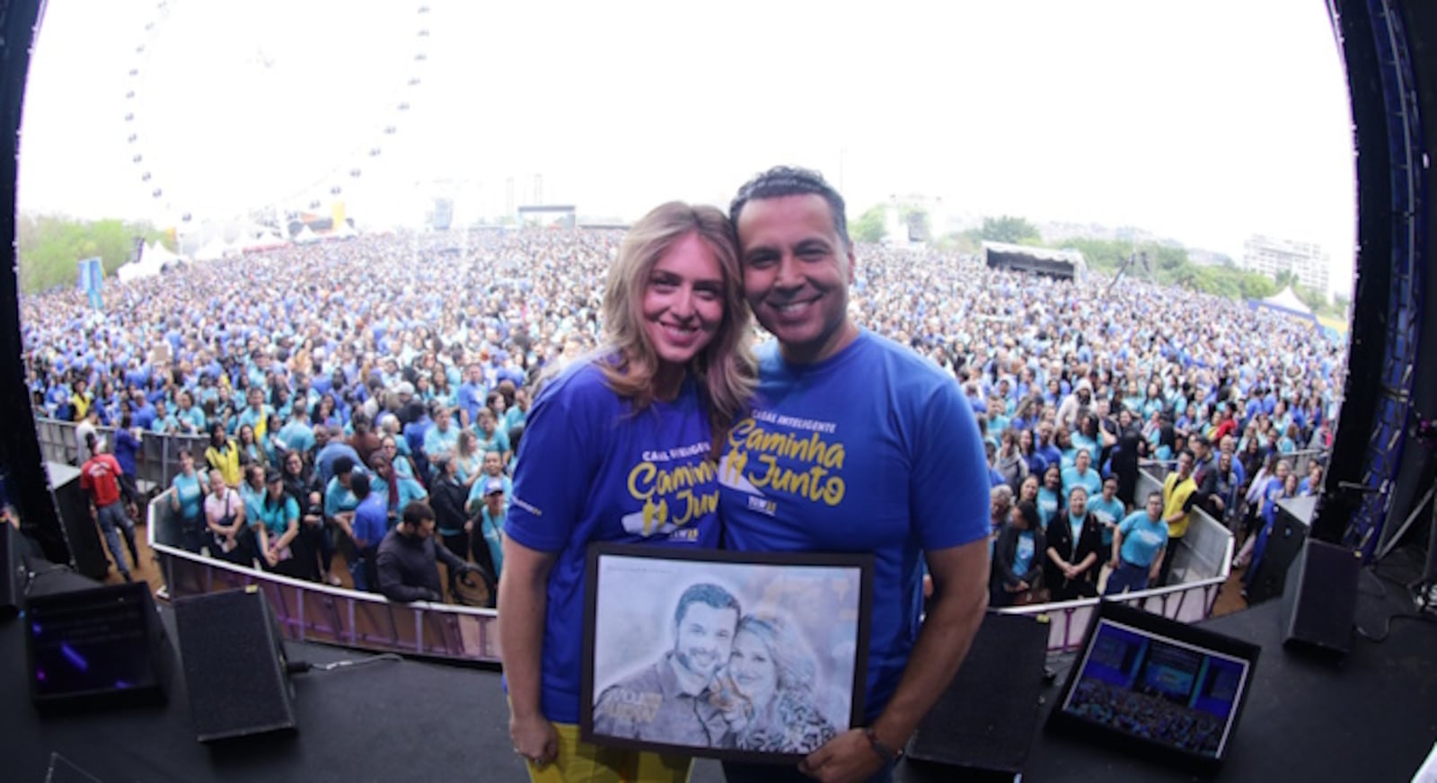 Renato e Cristiane Cardoso apresentam a Caminhada do Amor ao vivo neste sábado (24) Divulgação