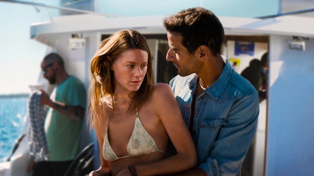 10 filmes de suspense da Netflix cheios de cenas quentes e eróticas