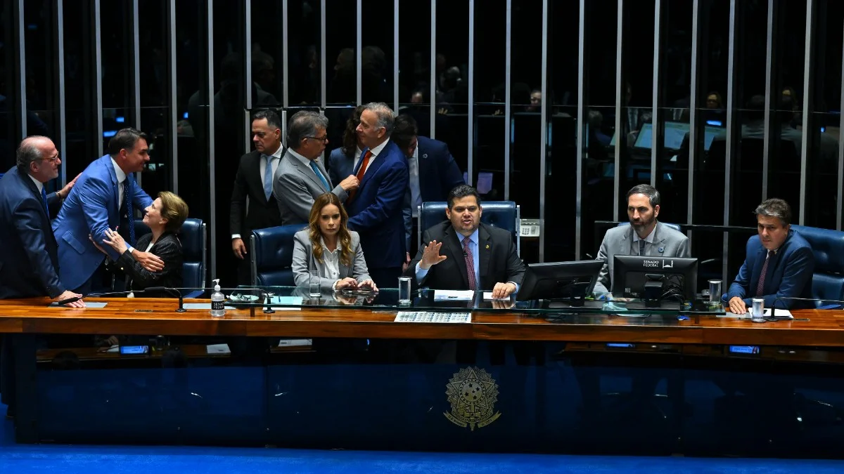 Eleito senador em MG, Sávio explica embarque do PL no fim da escala 6x1