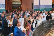 Políticos acompanham missa no Santuário de Nossa Senhora de Aparecida, em SP