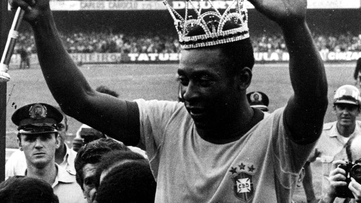 Bola de Ouro abre votação para escolher maior de todos os tempos sem Pelé e Maradona; saiba por quê